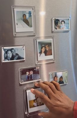 Mercato™   Magnetic Acrylic Photo Frame