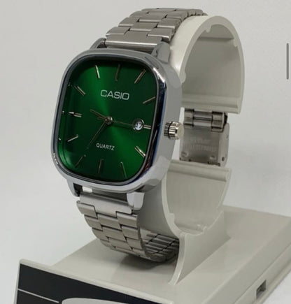 Mercato™ Casio quartz watch